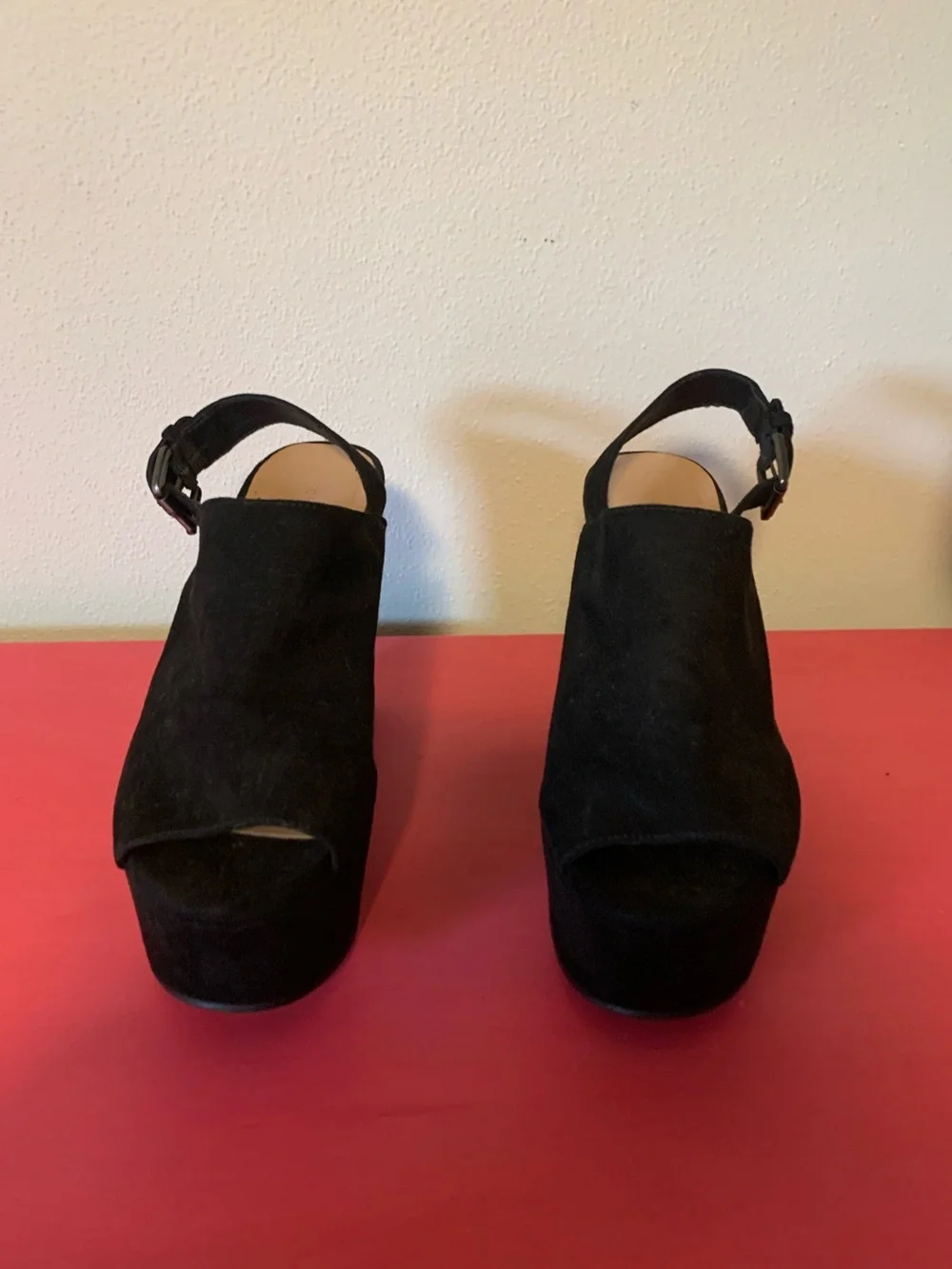 Chinese Laundry Black Suede-Like Platform Slingback Heels